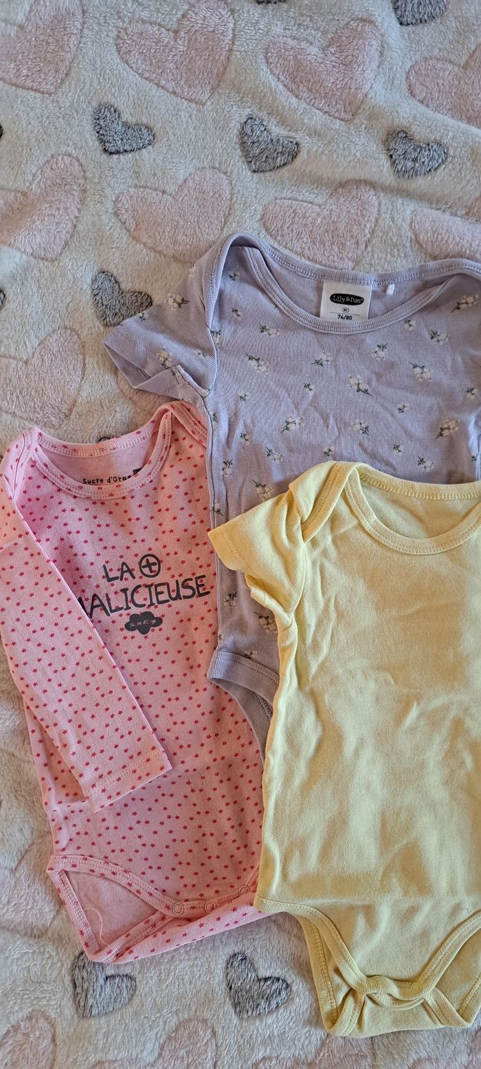 Lot de bodies - photo numéro 2