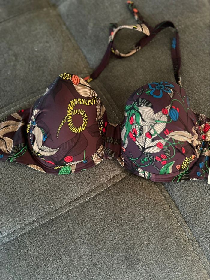 Soutien gorge de bain - photo numéro 3