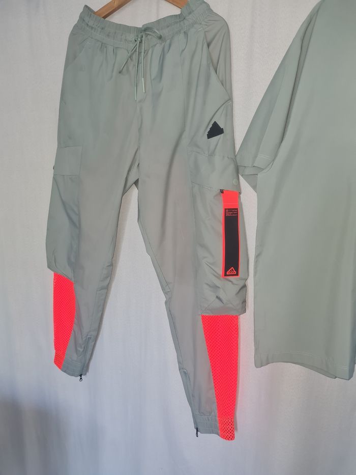 Survêtement, jogging - photo numéro 5