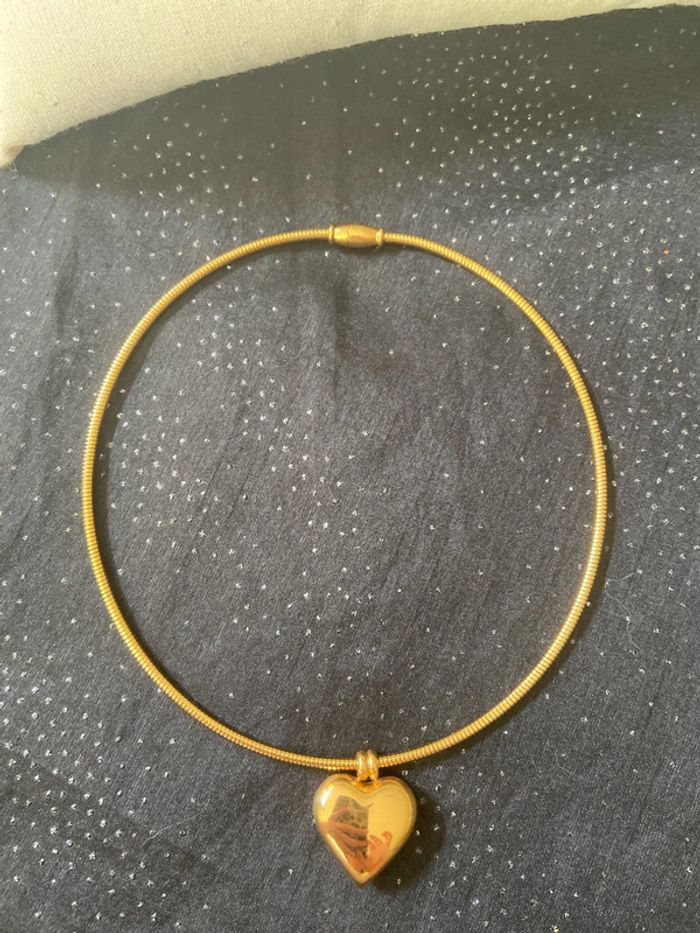 Collier doré pendentif coeur