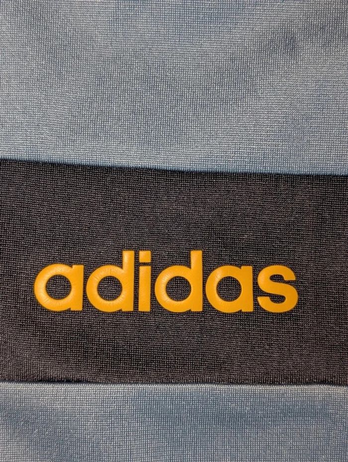 Veste Adidas 12-13 ans - photo numéro 2