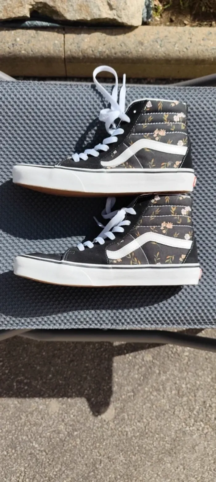 Baskets montantes velours Vans - photo numéro 10