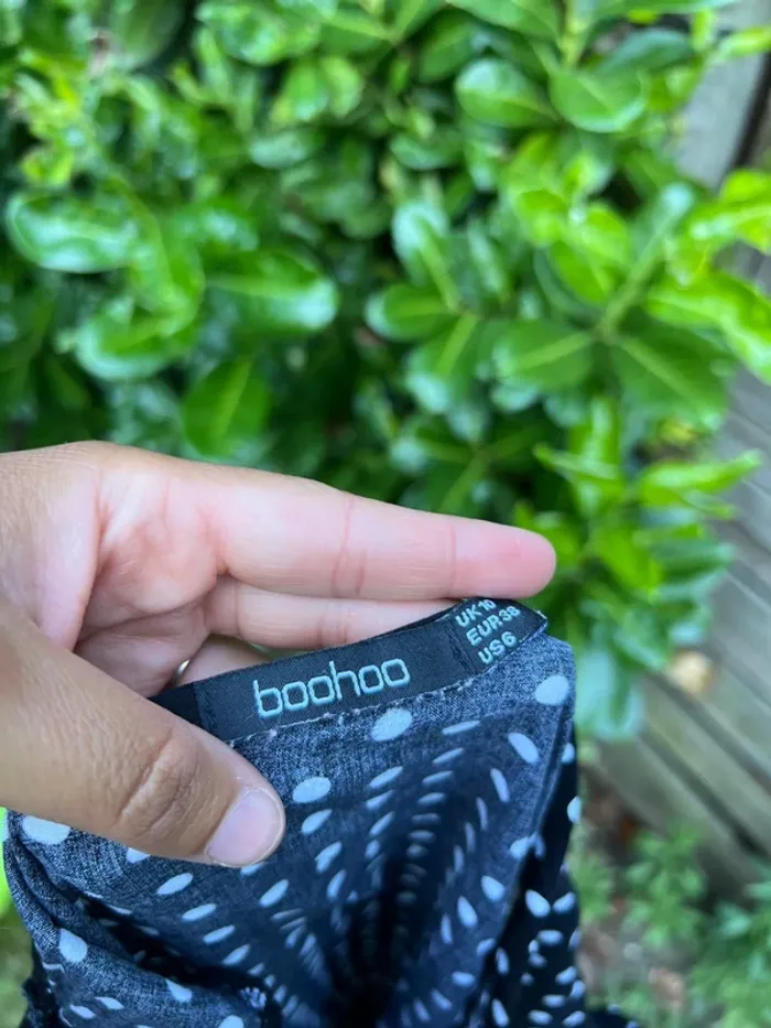 Robe à pois Bohoo – Taille 38 – Bon état - photo numéro 3