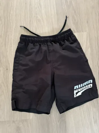 Short puma noir