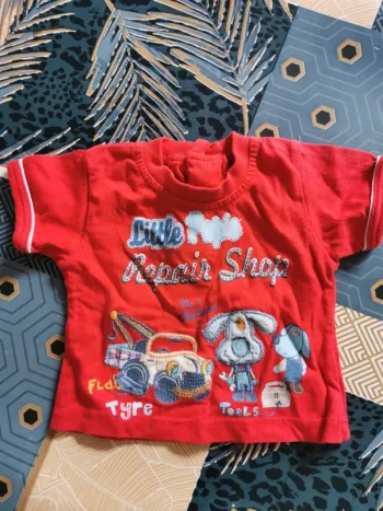 Tee shirt