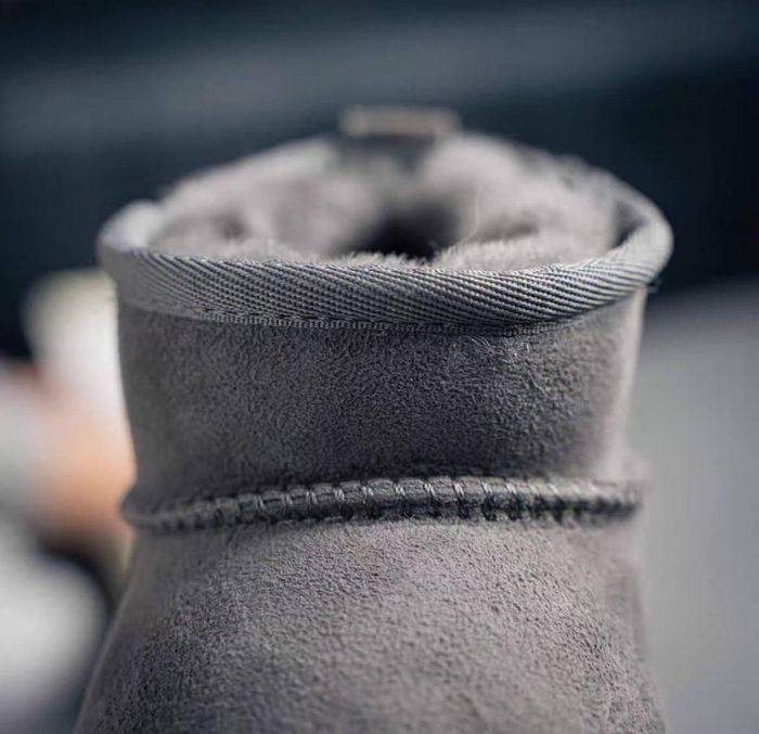 Bottes Ugg Mini taille 37 - photo numéro 7