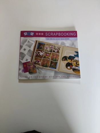 Livre scrapbooking.