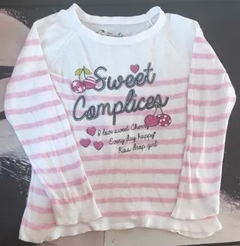 Pull fin fille