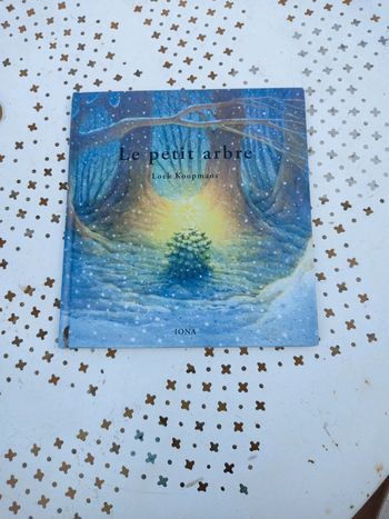 Livre le petit arbre