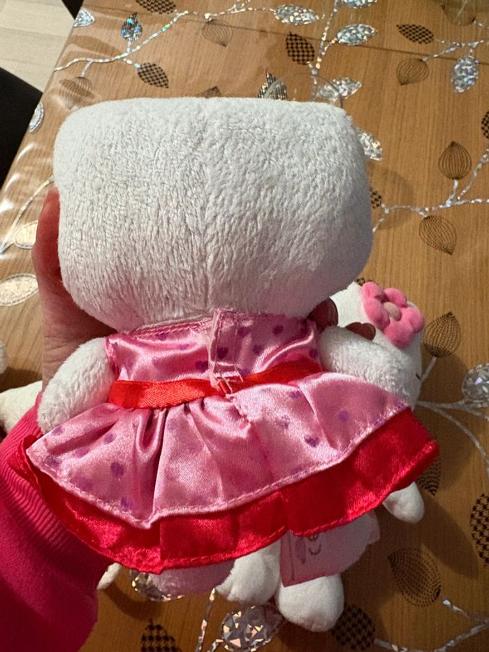 Peluche Hello kitty - photo numéro 3