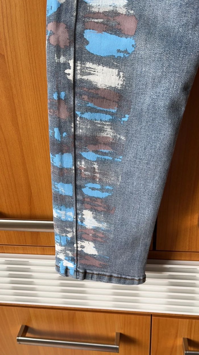 Jean avec taches de peinture taille 30 - photo numéro 4