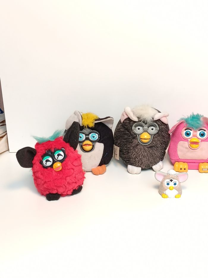 Lot 7 figurines peluche vintage furby taille 11cm pour la plus grande  (2) - photo numéro 2