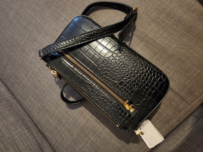 Sac guess neuf etiquette - photo numéro 7