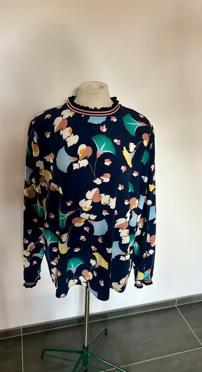 Magnifique blouse col roulé Essentiel 42 - photo numéro 2