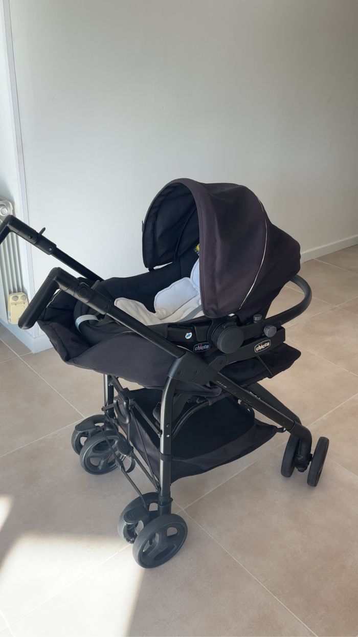 Poussette Chicco 3 en 1