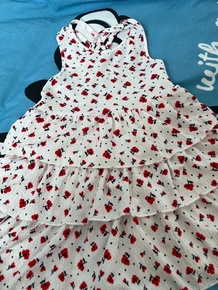 Robe fille 5 ans - photo numéro 2