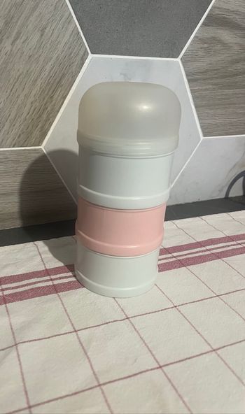 Boîtes doseuses de lait Suavinex