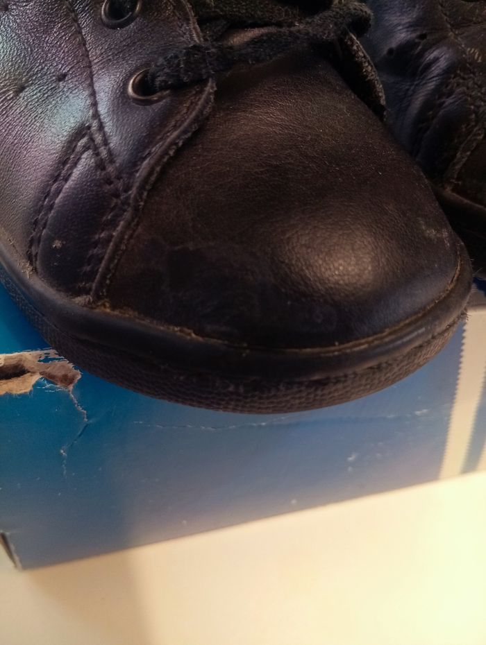 Chaussures adidas - photo numéro 4