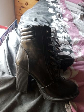 Bottines vernies