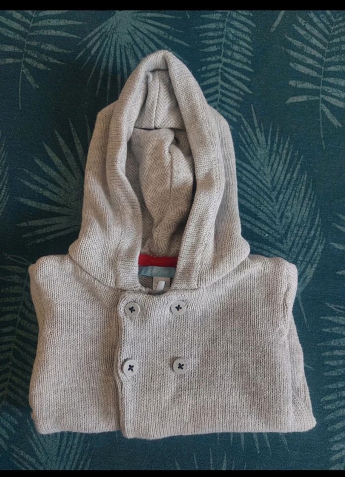 Gilet obaibi neuf 6mois - photo numéro 2