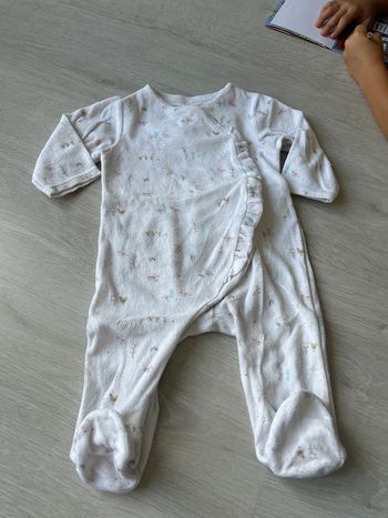 Pyjama mot d’enfant 9 mois bébé fille
