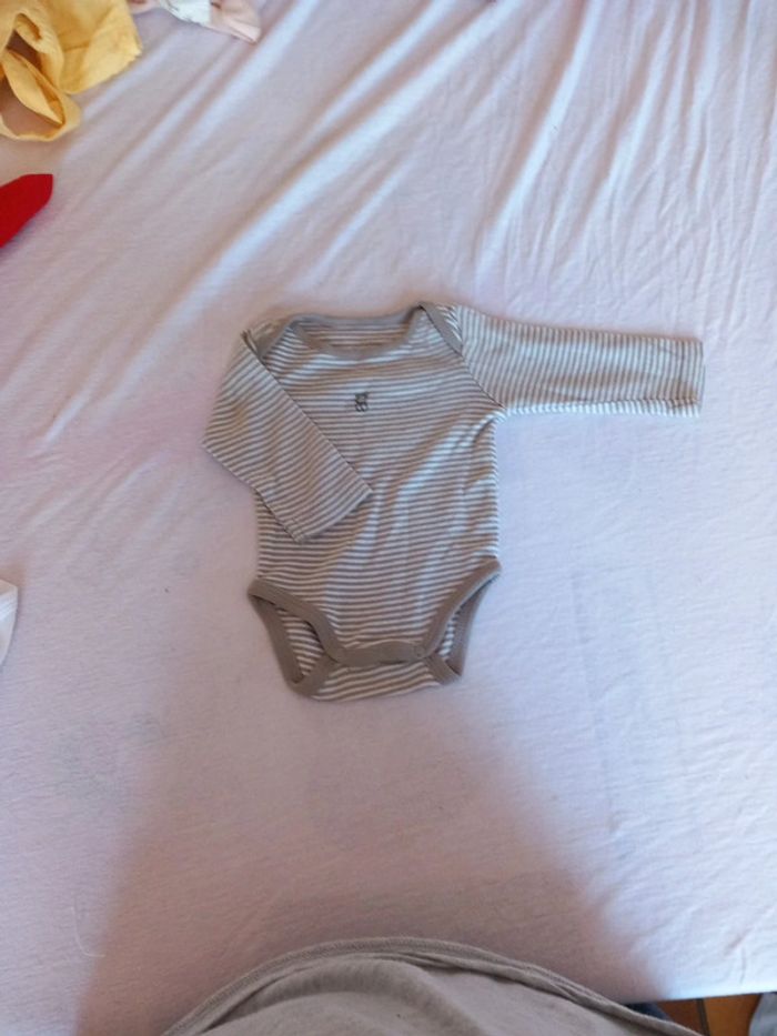 Lot de bodie - photo numéro 3