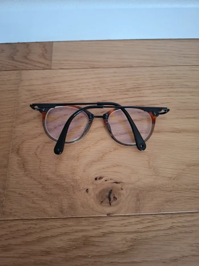 Lunettes Écaille Kenzo très bon état - photo numéro 3