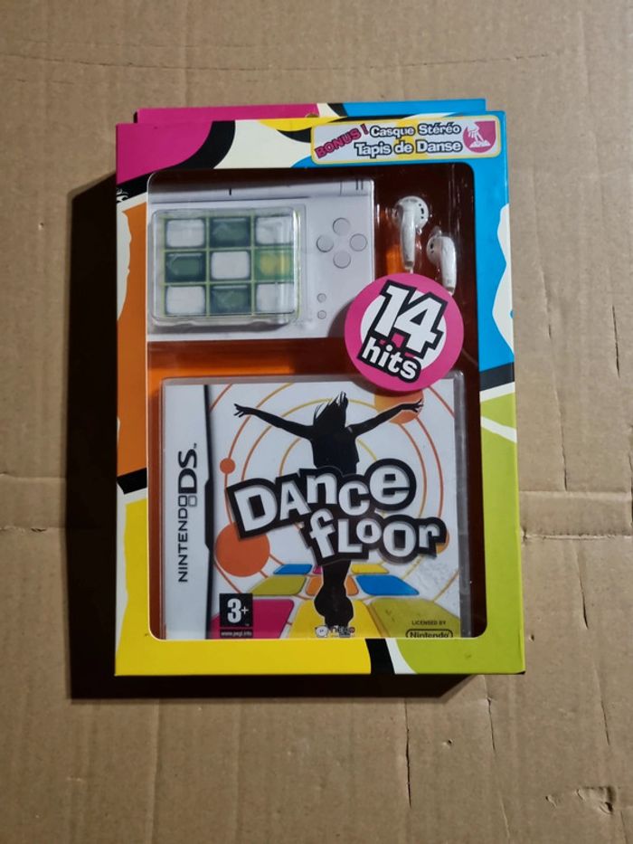 Pack Dance Floor + accessoires pour Nintendo DS - photo numéro 1
