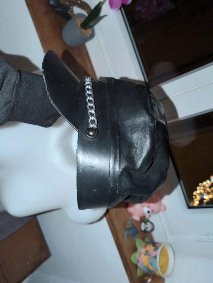 Berret sky déguisement scène soirée - photo numéro 5