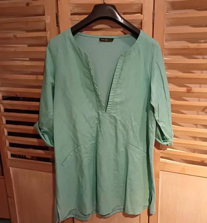 Tunique turquoise femme taille 40/42 , Singular