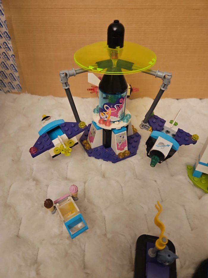 Manege spatial lego friends - photo numéro 2