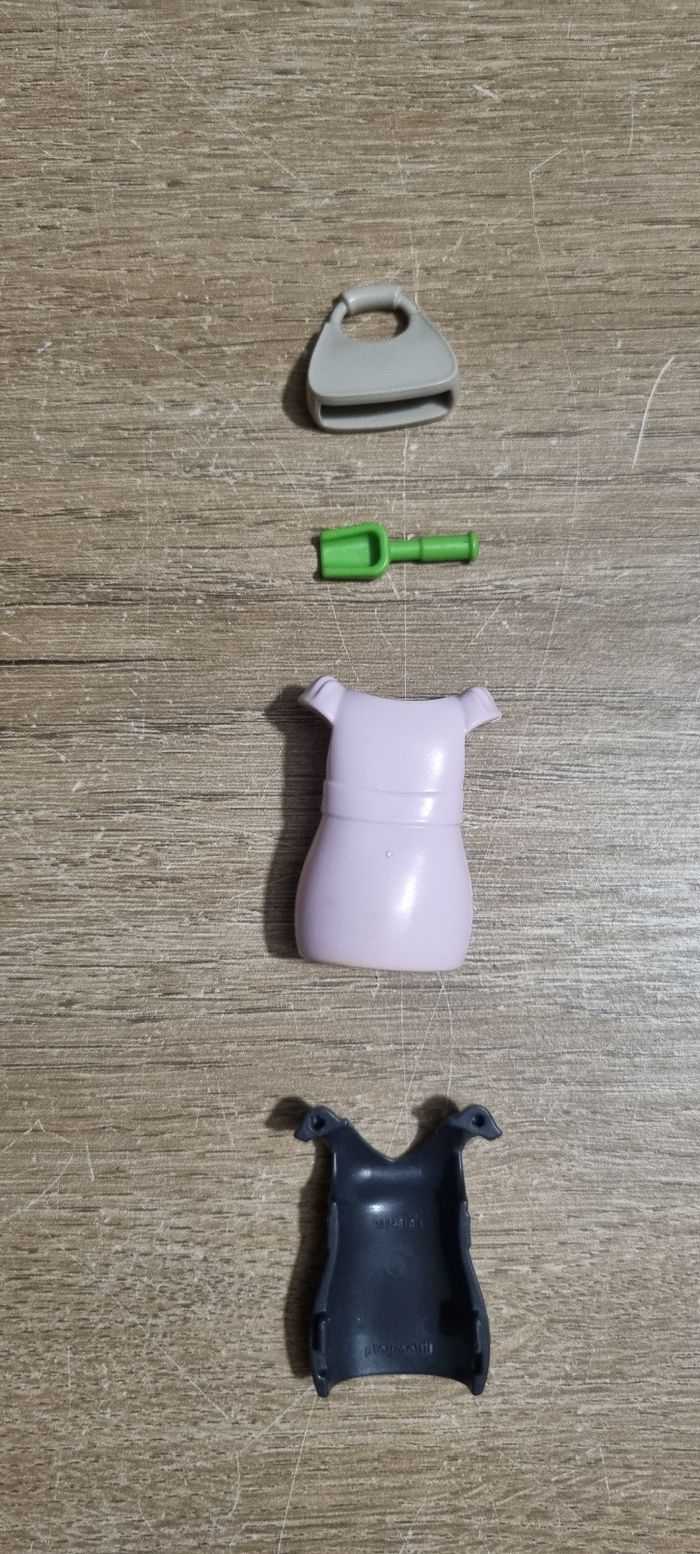 Lot Playmobil femmes et accessoires - photo numéro 8