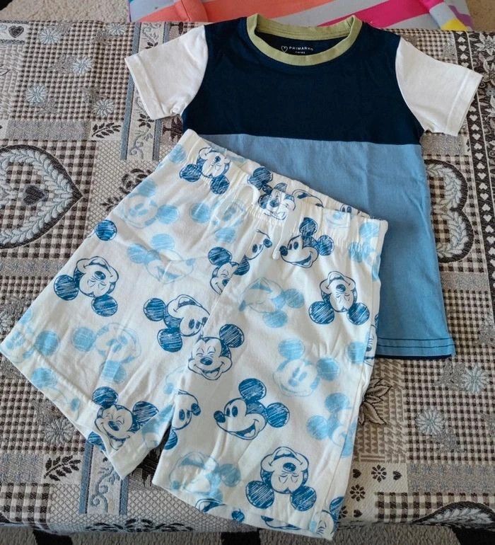 Lot de 4 ensembles 🧸 tee-shirts 🐦 et shorts 🌈 Disney 🎈et Spiderman 🌈 18 à 24 mois 🧸 - photo numéro 8