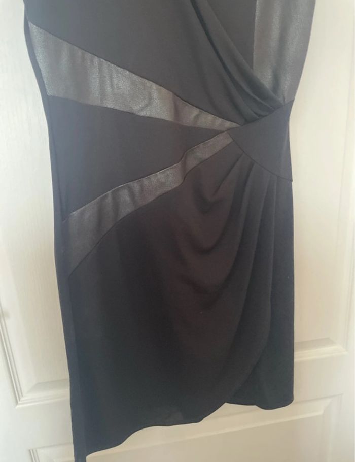 Robe phildar noir taille 40 - photo numéro 4