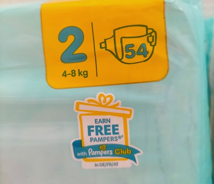 Lot couches Pampers premium taille 2 - photo numéro 2