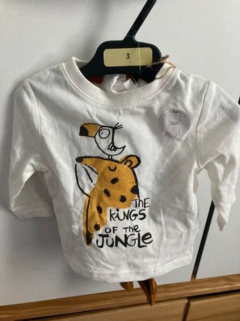 Ensemble tee-shirts longue manche et pantalon