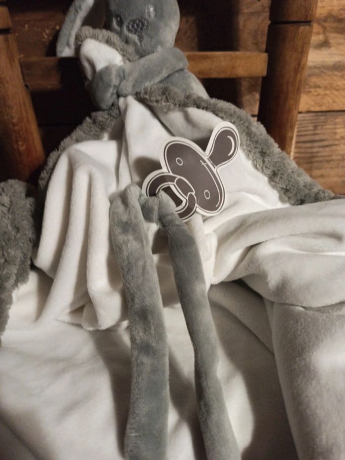 Doudou Nattou lapin couverture neuf - photo numéro 3