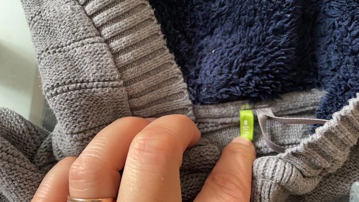 Lot pull et gilet garçon 8 ans - photo numéro 2