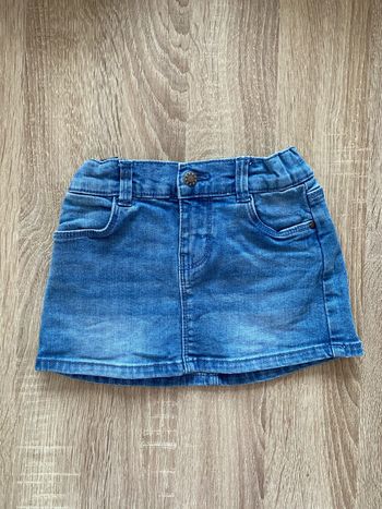 Jupe courte en jean Gémo 3 ans