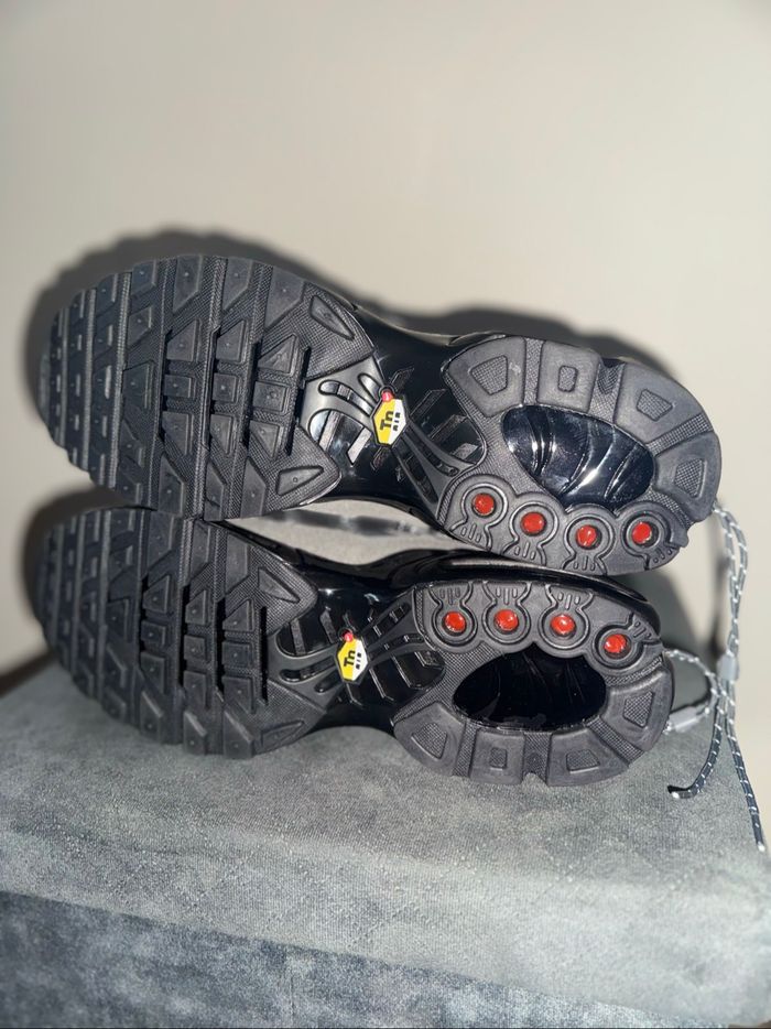 Nike tn gris taille 45 - photo numéro 10