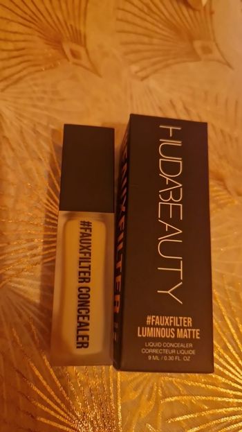 Hudabeauty fauxfiltrer luminous matte cookie dough 4.3N 9ml neuf
