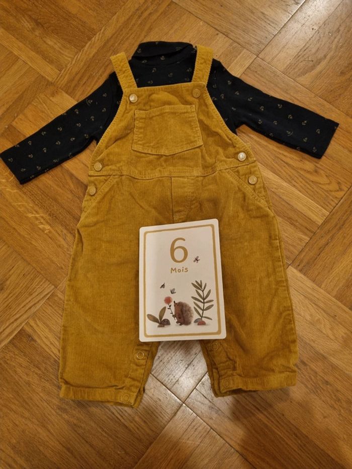 Ensemble petit bateau