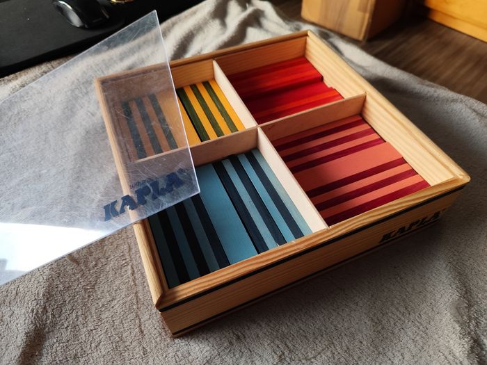 Kapla couleur coffret octocolor de 100 planches multicolore jeu en bois