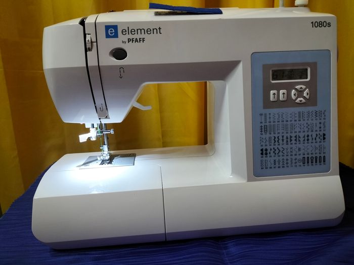 Machine à coudre pfaff - photo numéro 2