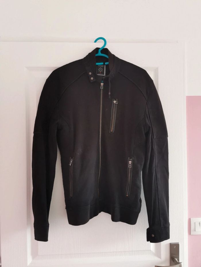 Veste zippée