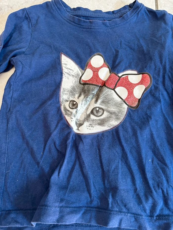 Lot 2 t shirts manches longues 5 ans - photo numéro 3