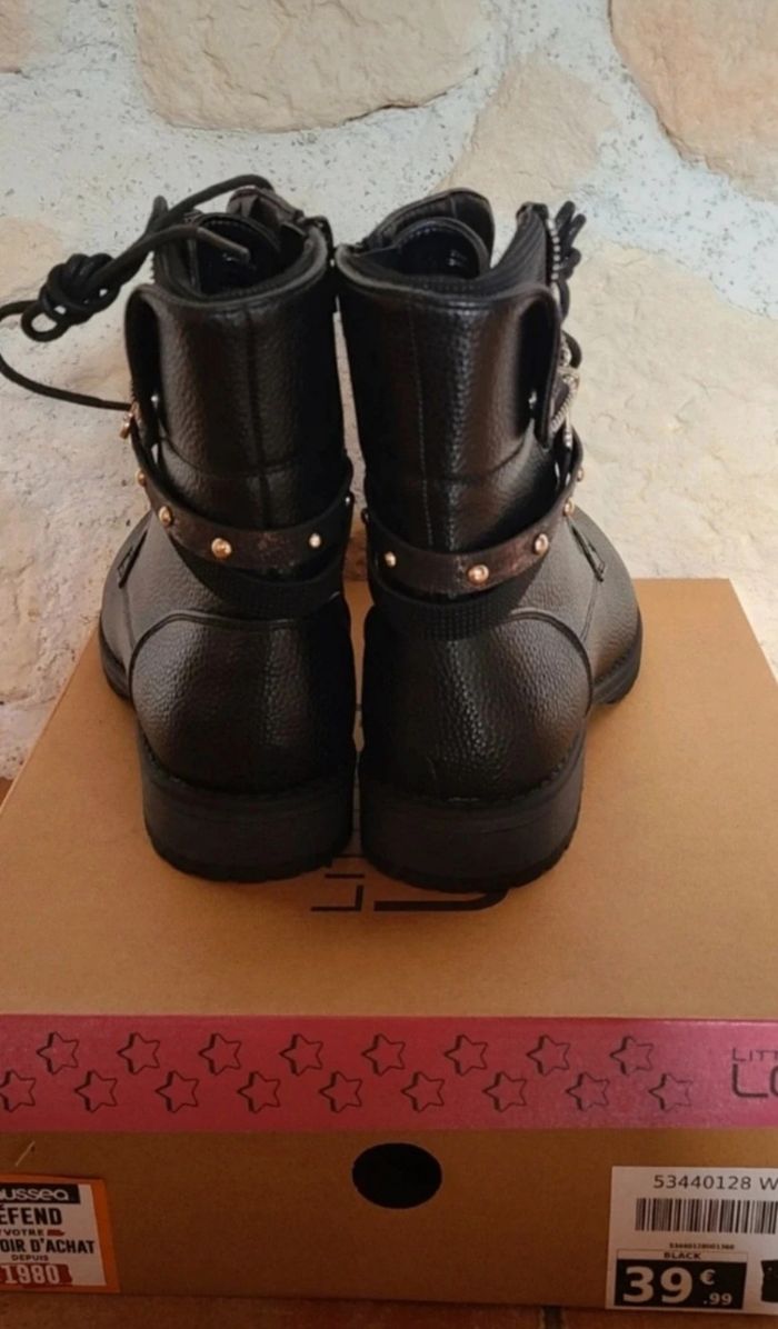 Superbe bottine neuve jamais portée femme taille 36 - photo numéro 4