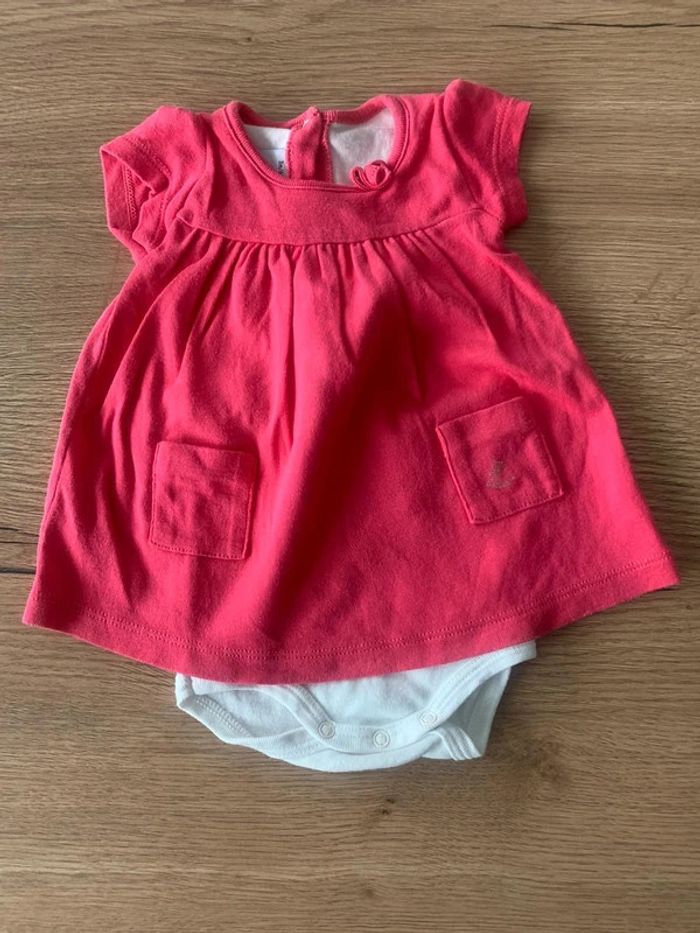 robe 3mois