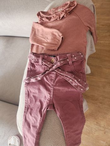 Ensemble pantalon tee-shirt
