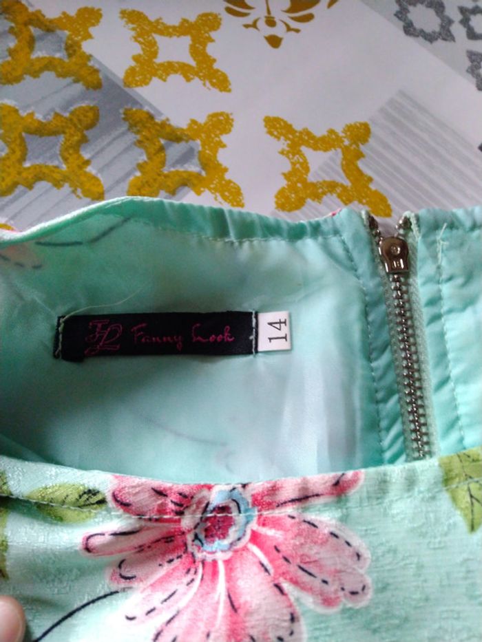 Robe taille 14 ans - photo numéro 3